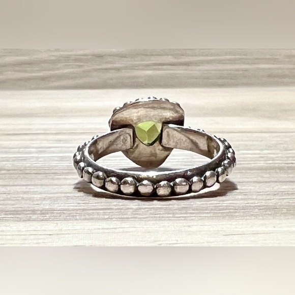 Vintage Handmade Designer Signed Sterling Silver Dotted Peridot Band Ring,Size 6 - Picture 4 of 12